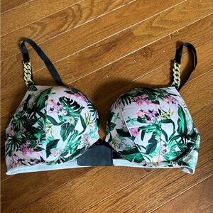 Victoria’s Secret tropical scene bombshell push-up bra